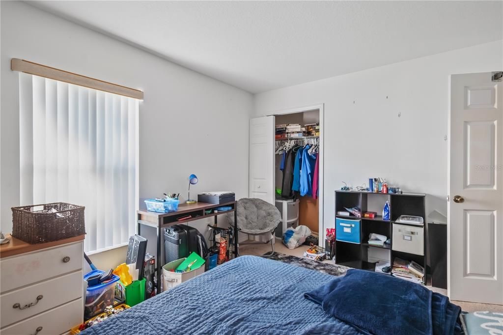 For Sale: $274,999 (3 beds, 2 baths, 2020 Square Feet)