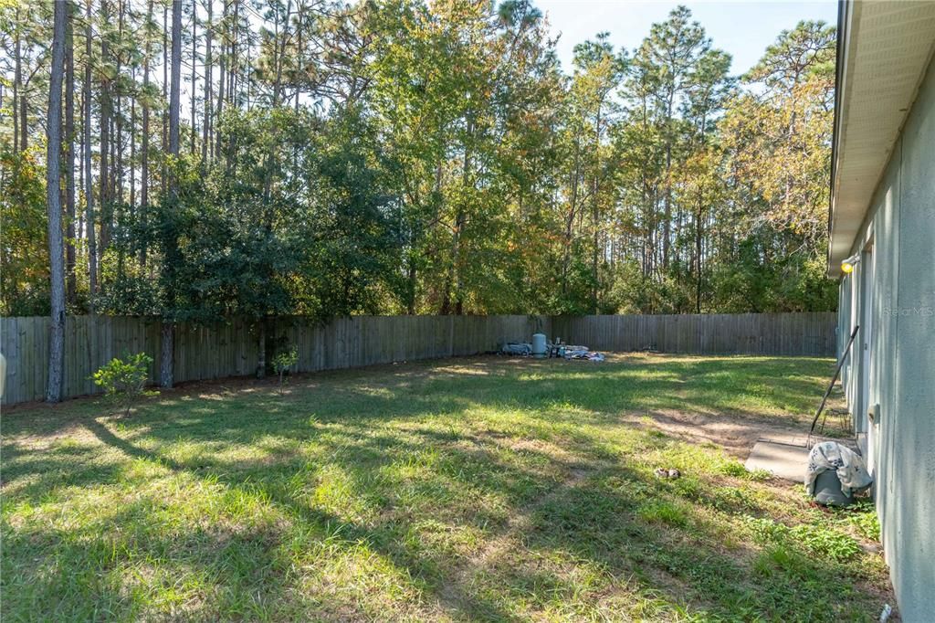 For Sale: $274,999 (3 beds, 2 baths, 2020 Square Feet)