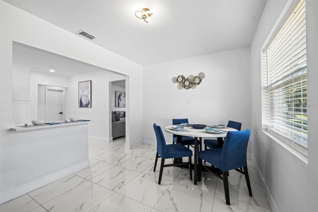 For Sale: $420,000 (3 beds, 1 baths, 1275 Square Feet)