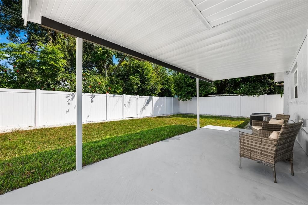 For Sale: $420,000 (3 beds, 1 baths, 1275 Square Feet)