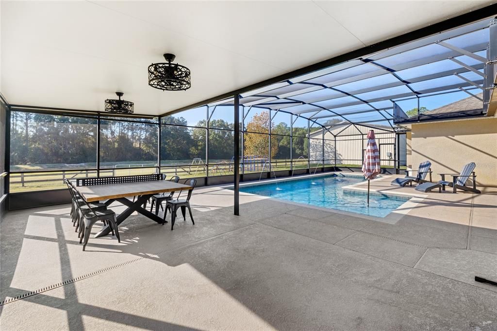 待售: $1,400,000 (5 贝兹, 4 浴室, 4100 平方英尺)