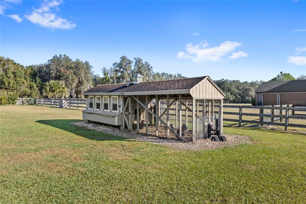 待售: $1,400,000 (5 贝兹, 4 浴室, 4100 平方英尺)