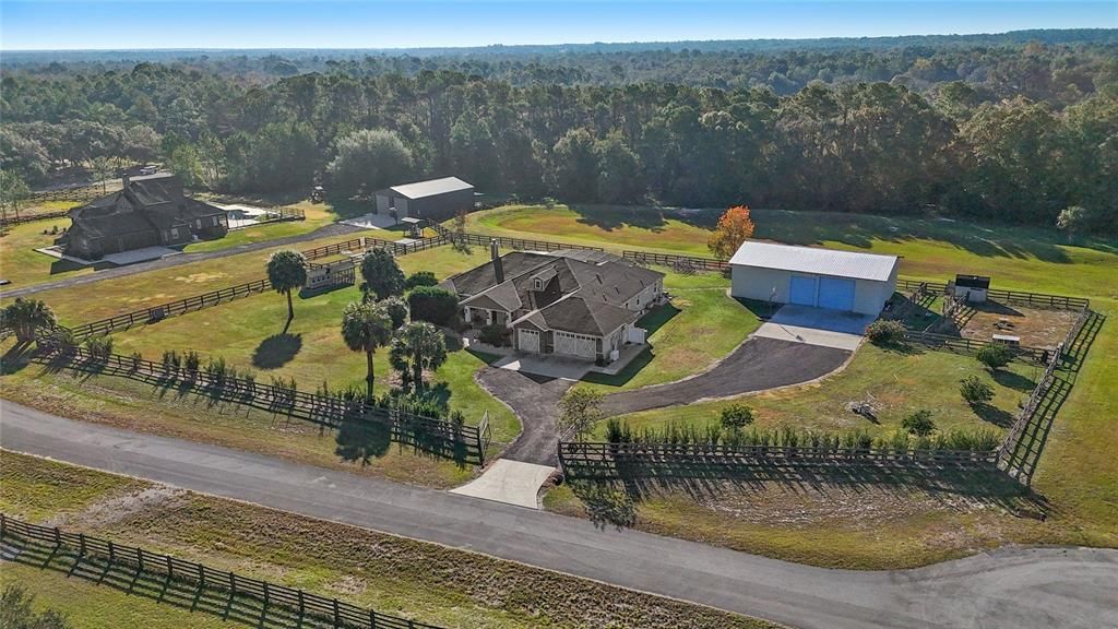 待售: $1,400,000 (5 贝兹, 4 浴室, 4100 平方英尺)