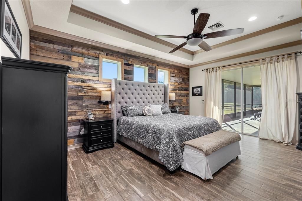 待售: $1,400,000 (5 贝兹, 4 浴室, 4100 平方英尺)