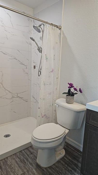 En Venta: $215,900 (3 camas, 2 baños, 1079 Pies cuadrados)