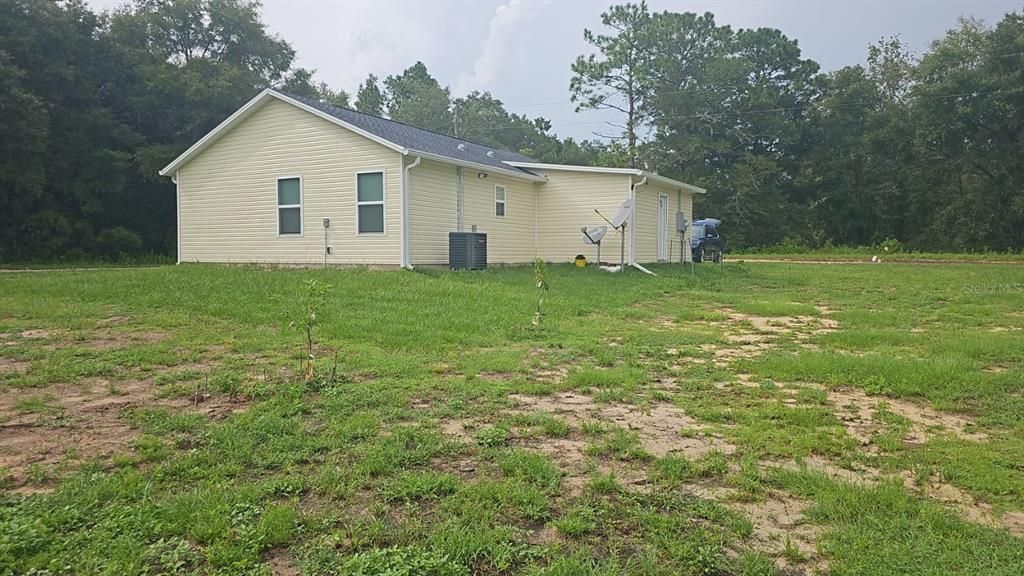 En Venta: $215,900 (3 camas, 2 baños, 1079 Pies cuadrados)