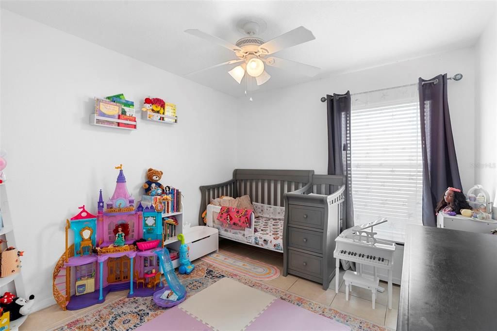 For Sale: $429,900 (4 beds, 2 baths, 1349 Square Feet)