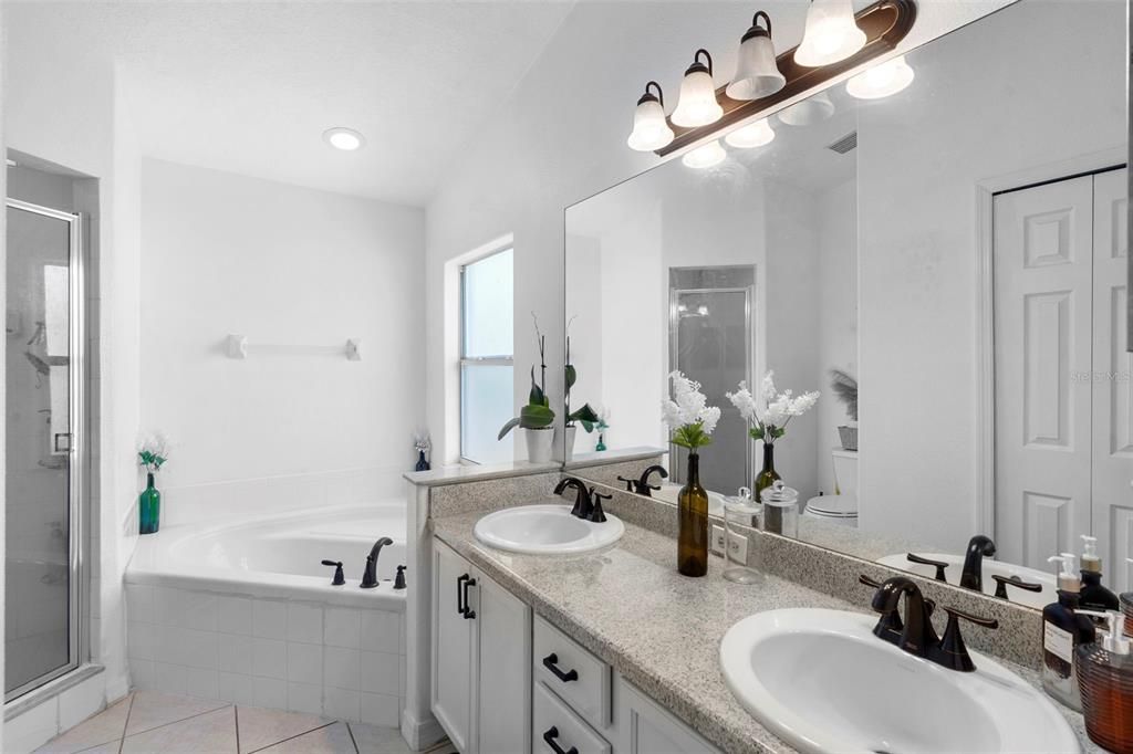 For Sale: $429,900 (4 beds, 2 baths, 1349 Square Feet)