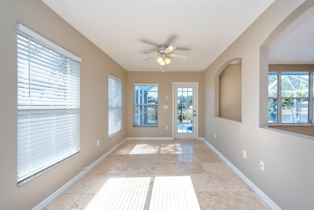 For Sale: $375,000 (3 beds, 2 baths, 1867 Square Feet)