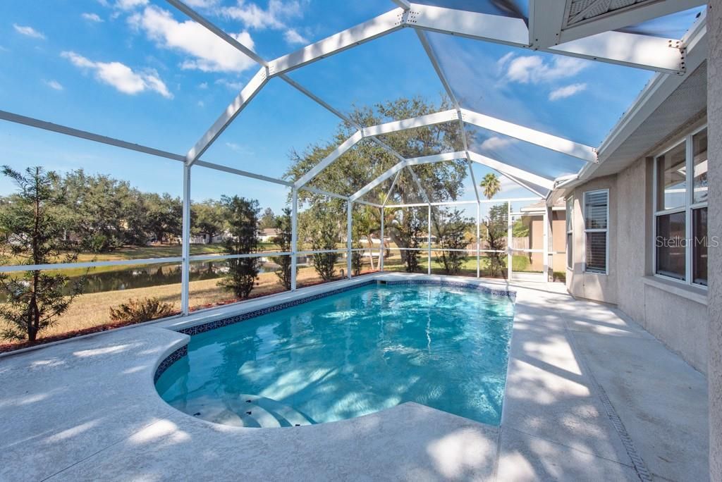 For Sale: $375,000 (3 beds, 2 baths, 1867 Square Feet)