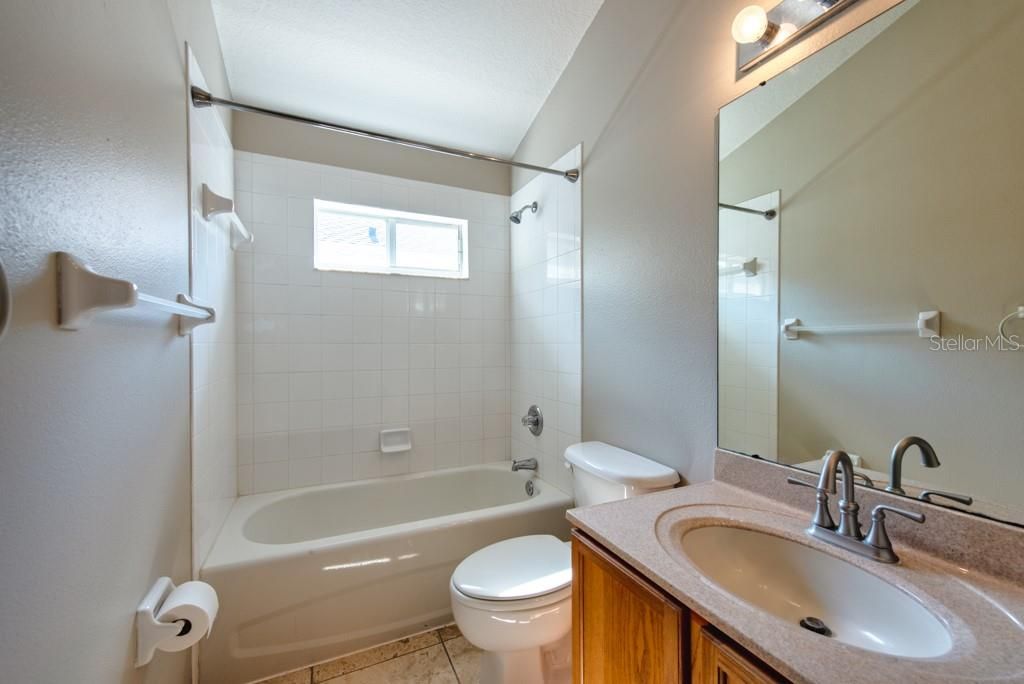 For Sale: $375,000 (3 beds, 2 baths, 1867 Square Feet)