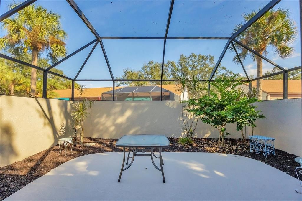 Active With Contract: $254,900 (2 beds, 2 baths, 1127 Square Feet)