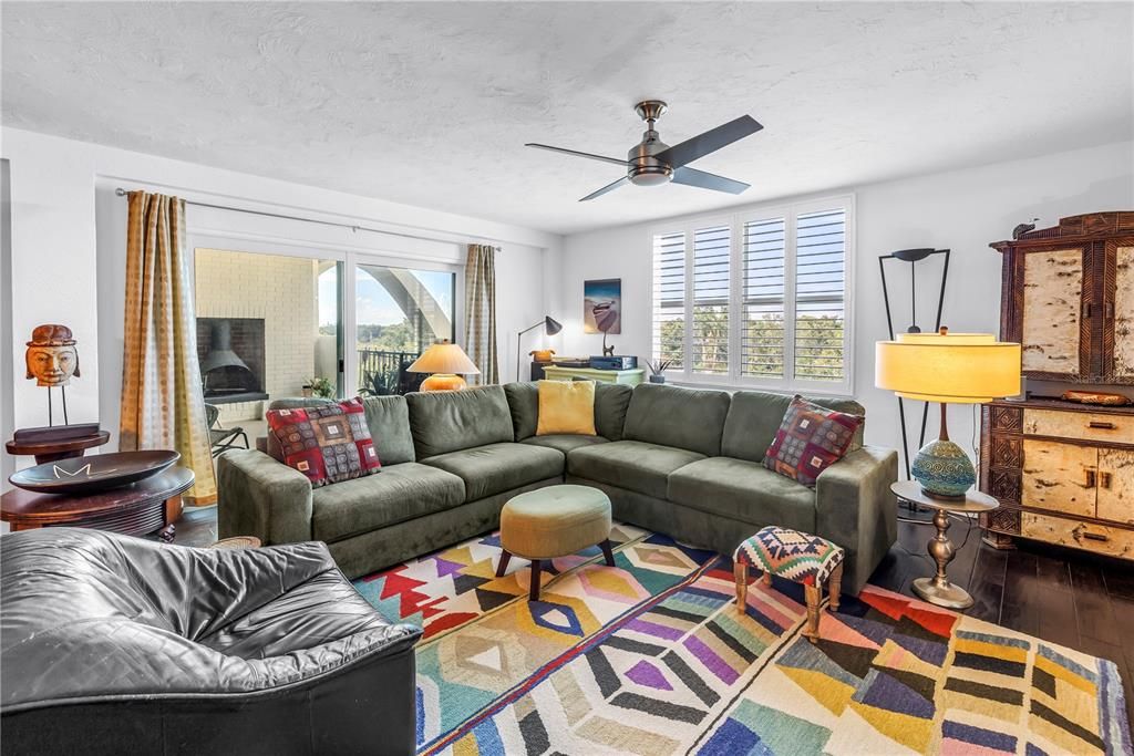 待售: $419,900 (3 贝兹, 2 浴室, 1550 平方英尺)