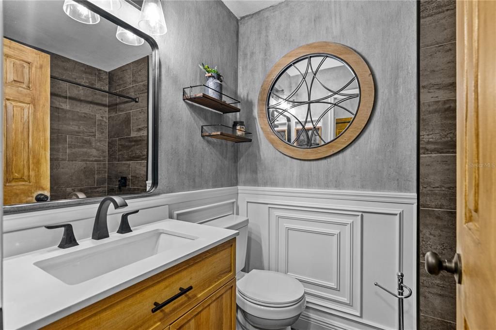 待售: $729,000 (4 贝兹, 3 浴室, 2040 平方英尺)