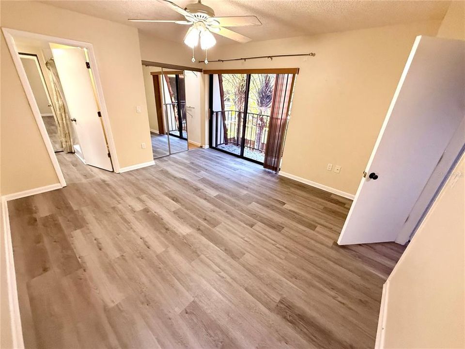 出租: $1,850 (2 贝兹, 2 浴室, 1344 平方英尺)