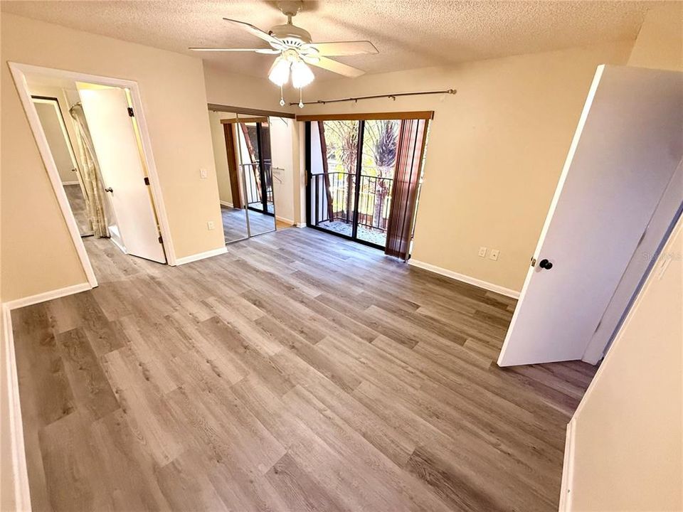 出租: $1,850 (2 贝兹, 2 浴室, 1344 平方英尺)