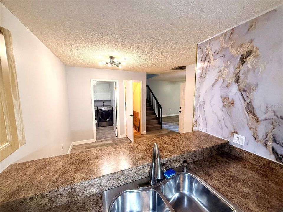 出租: $1,850 (2 贝兹, 2 浴室, 1344 平方英尺)