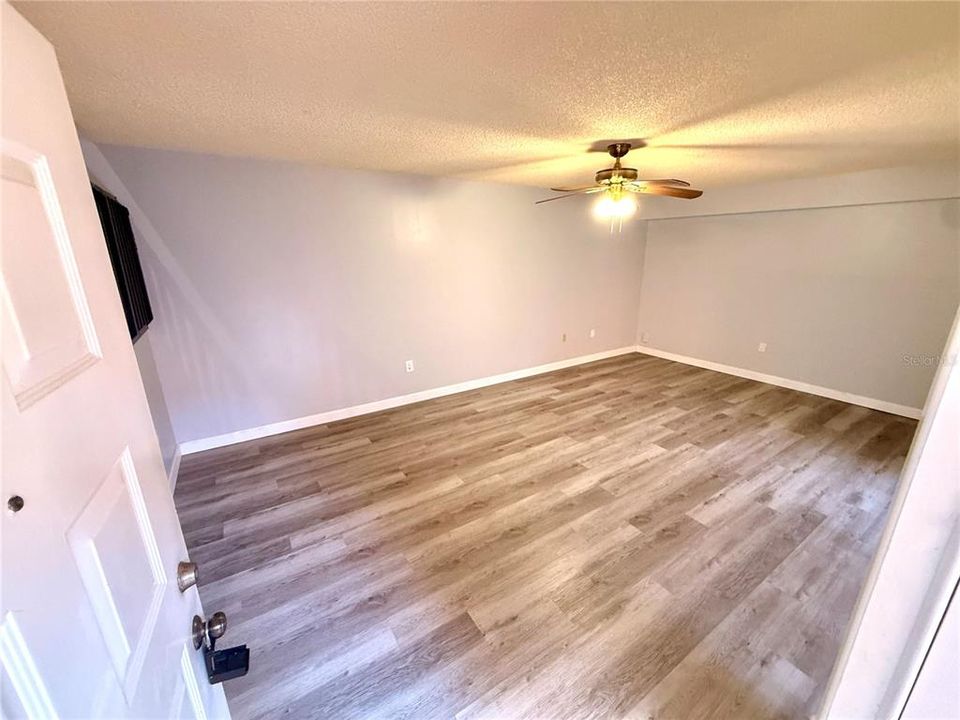 出租: $1,850 (2 贝兹, 2 浴室, 1344 平方英尺)