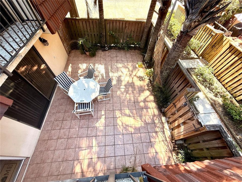 出租: $1,850 (2 贝兹, 2 浴室, 1344 平方英尺)