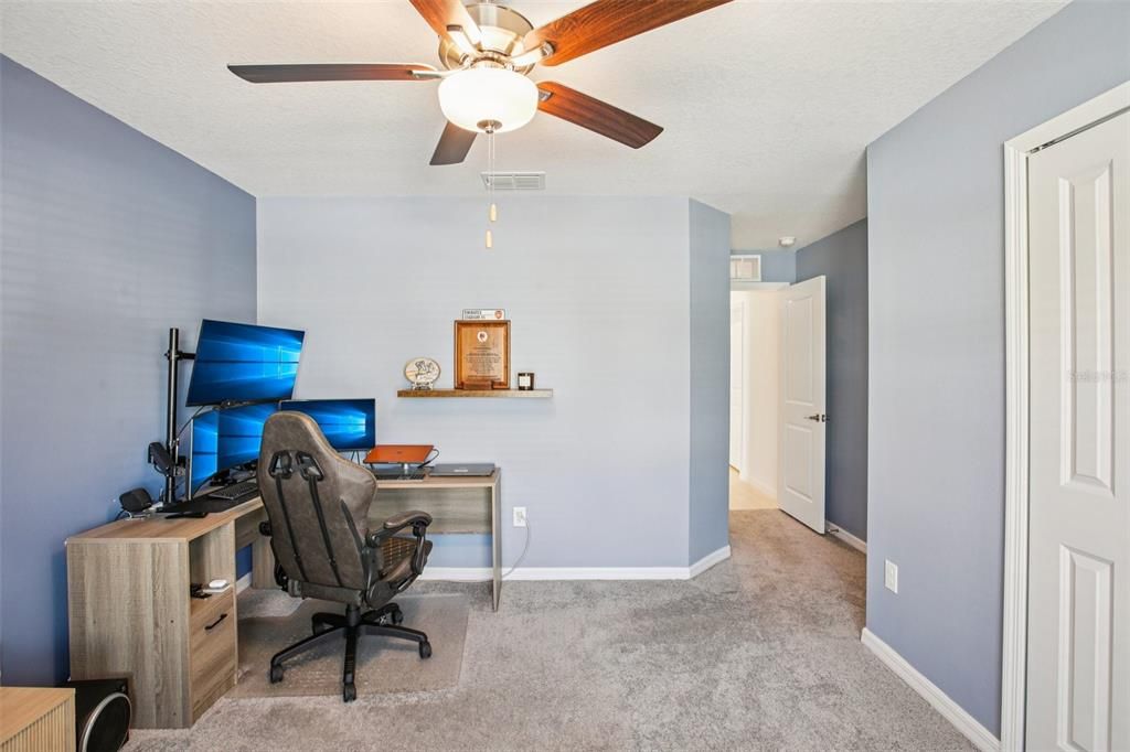 En Venta: $390,000 (4 camas, 2 baños, 1810 Pies cuadrados)