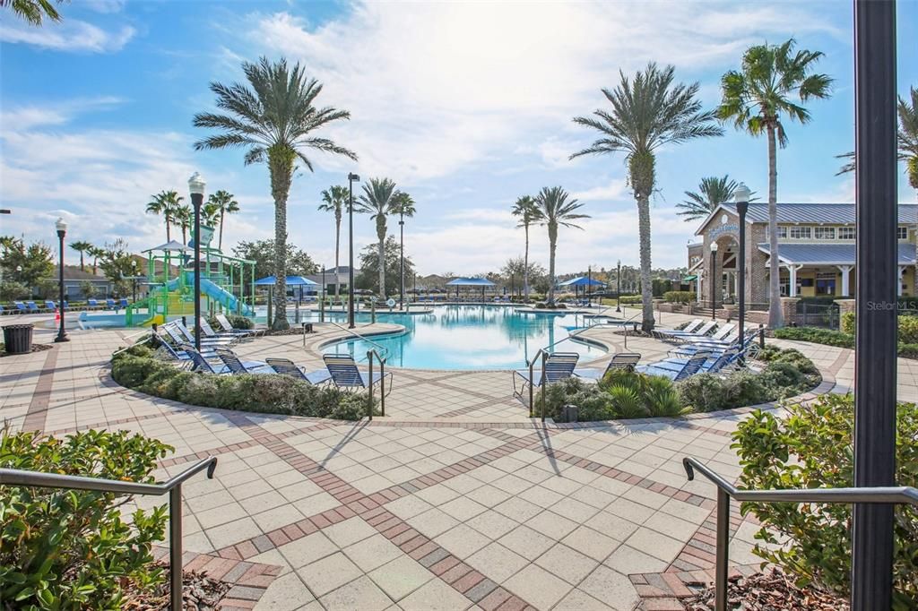 En Venta: $390,000 (4 camas, 2 baños, 1810 Pies cuadrados)