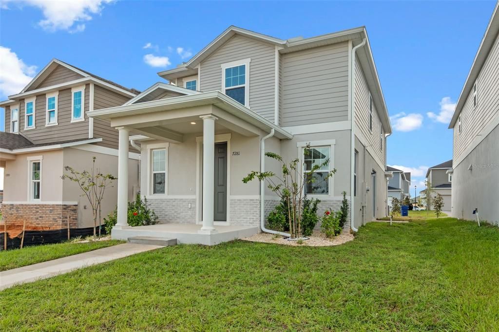 For Rent: $2,300 (3 beds, 2 baths, 1573 Square Feet)