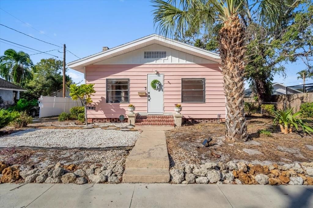 На продажу: $274,900 (2 спален, 2 ванн, 1200 Квадратных фут)