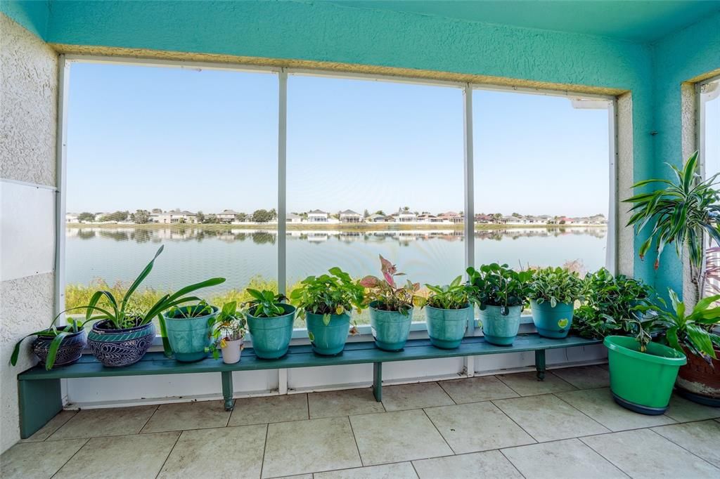 For Sale: $385,000 (4 beds, 2 baths, 1860 Square Feet)