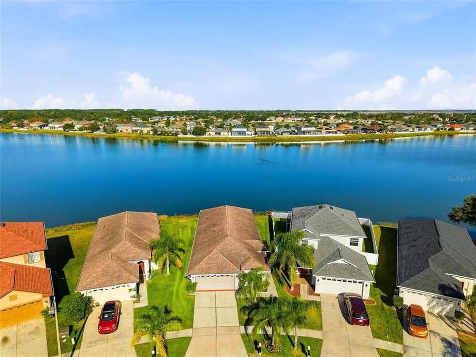 For Sale: $385,000 (4 beds, 2 baths, 1860 Square Feet)