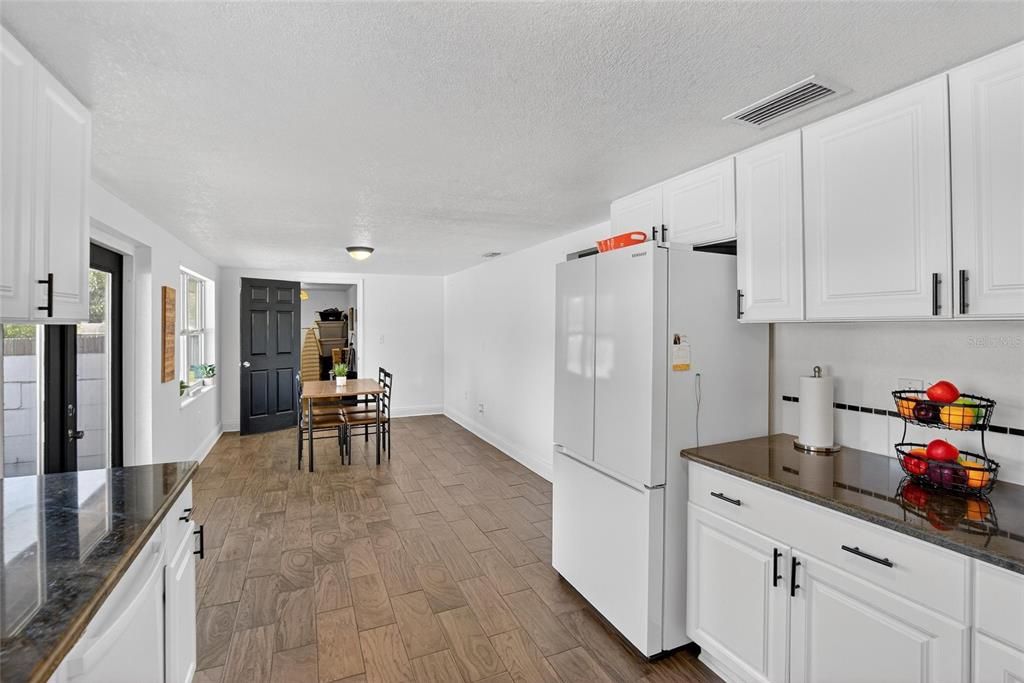 En Venta: $320,000 (3 camas, 1 baños, 1152 Pies cuadrados)