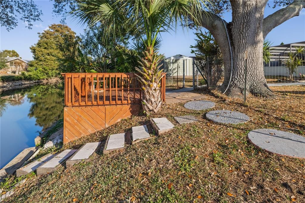 For Sale: $325,000 (3 beds, 2 baths, 1442 Square Feet)