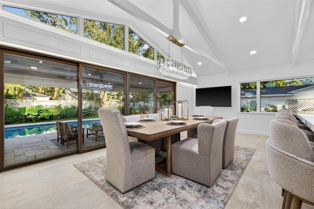 待售: $2,550,000 (5 贝兹, 4 浴室, 4043 平方英尺)