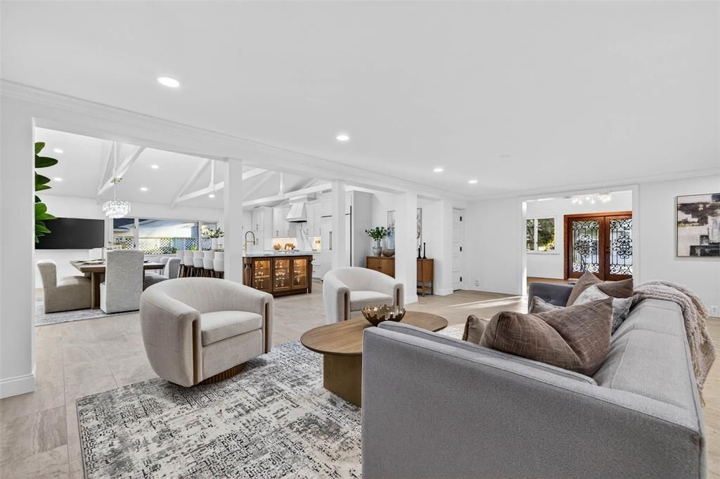 待售: $2,550,000 (5 贝兹, 4 浴室, 4043 平方英尺)