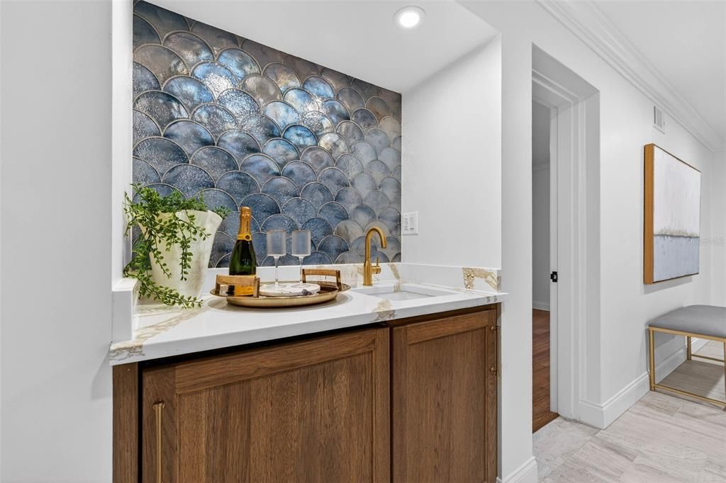 待售: $2,550,000 (5 贝兹, 4 浴室, 4043 平方英尺)