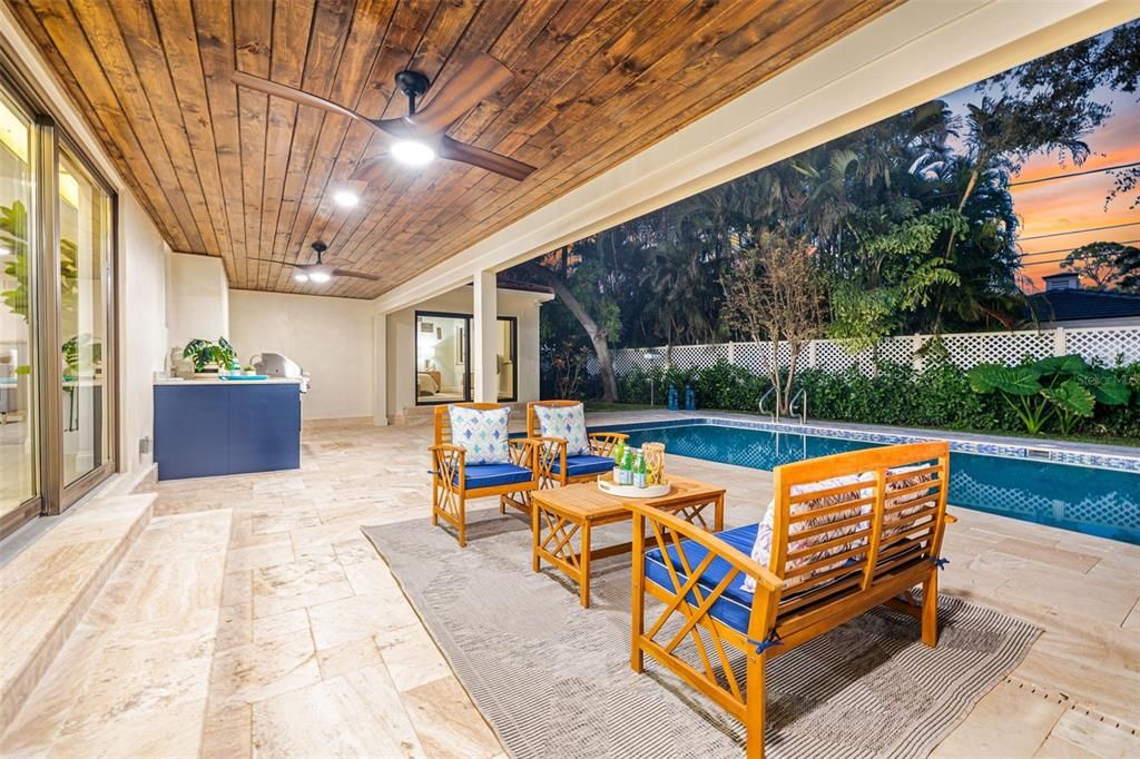 待售: $2,550,000 (5 贝兹, 4 浴室, 4043 平方英尺)