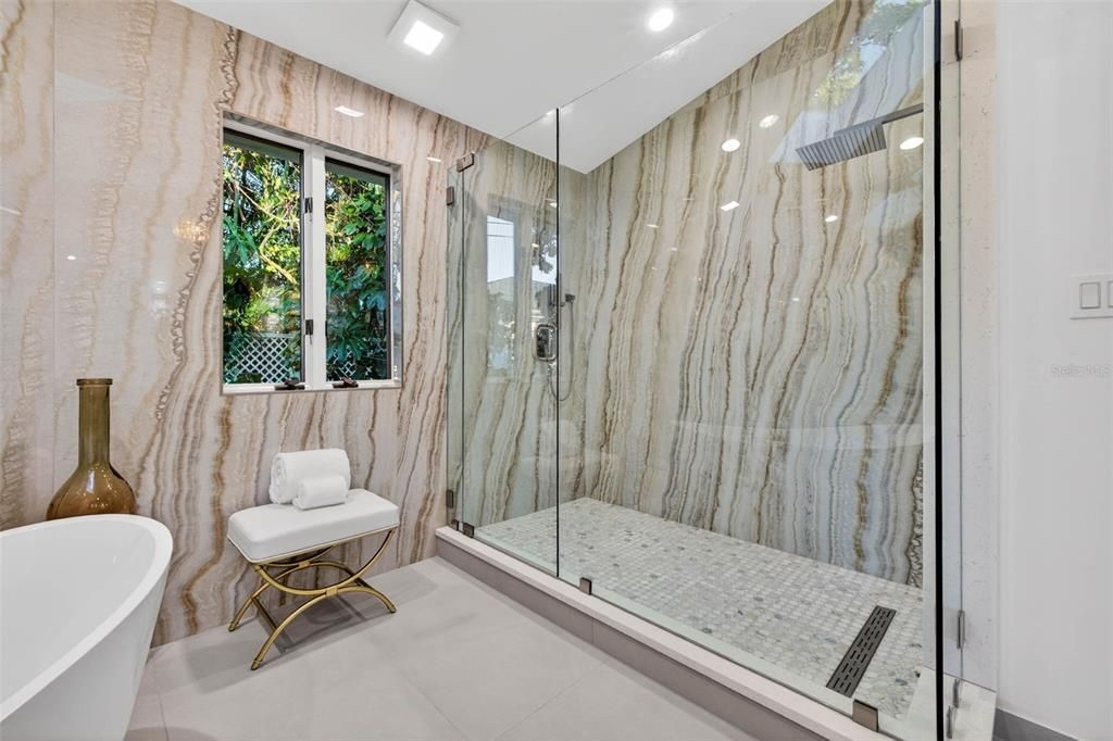 待售: $2,550,000 (5 贝兹, 4 浴室, 4043 平方英尺)