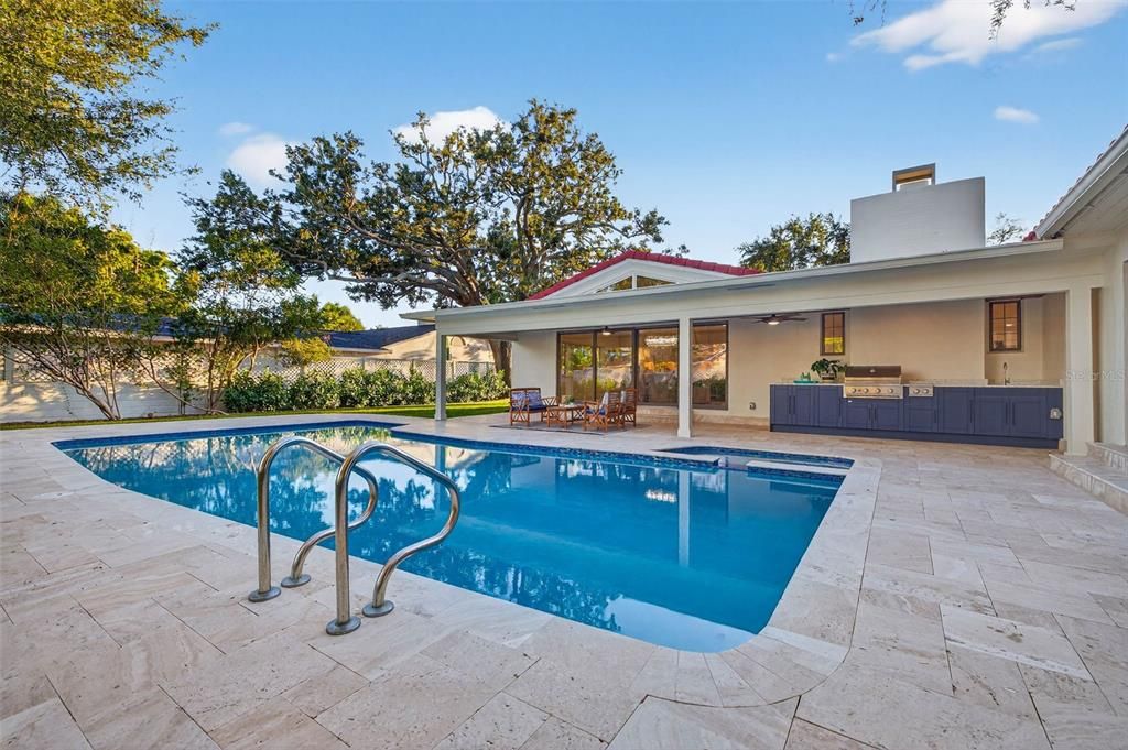 待售: $2,550,000 (5 贝兹, 4 浴室, 4043 平方英尺)