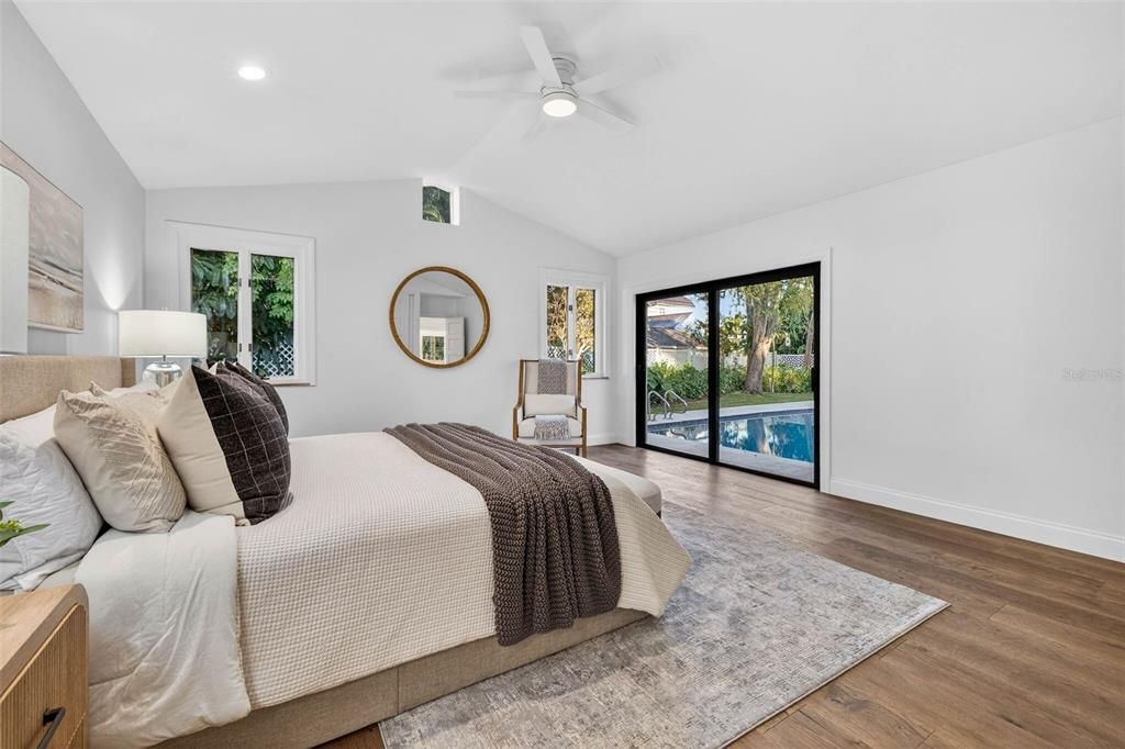 待售: $2,550,000 (5 贝兹, 4 浴室, 4043 平方英尺)