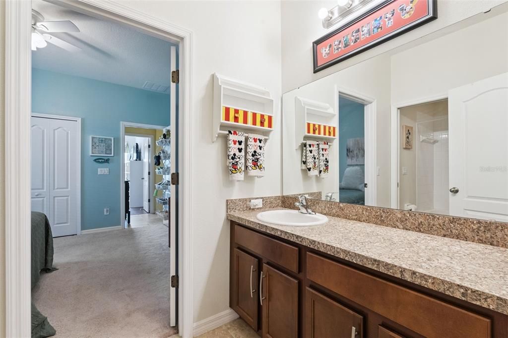 На продажу: $559,000 (4 спален, 3 ванн, 2794 Квадратных фут)