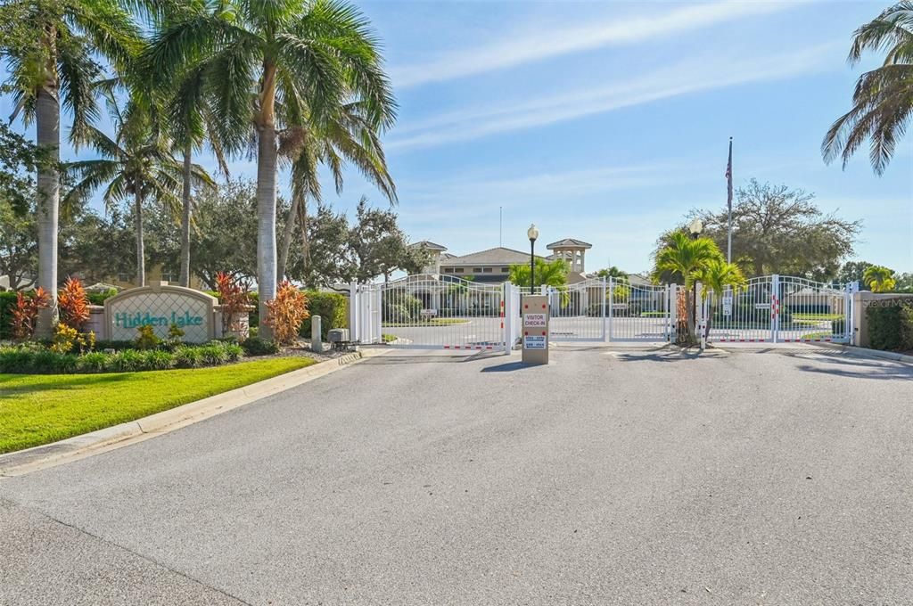 For Sale: $330,000 (3 beds, 2 baths, 1610 Square Feet)