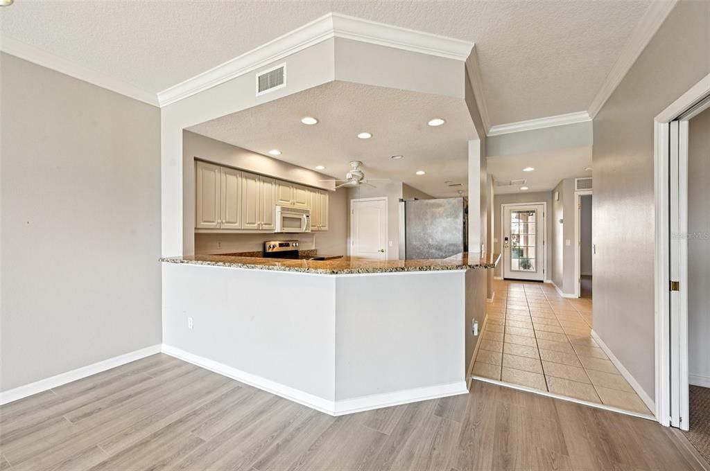 For Sale: $330,000 (3 beds, 2 baths, 1610 Square Feet)