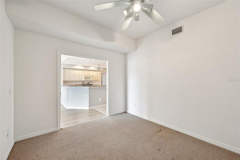 For Sale: $330,000 (3 beds, 2 baths, 1610 Square Feet)