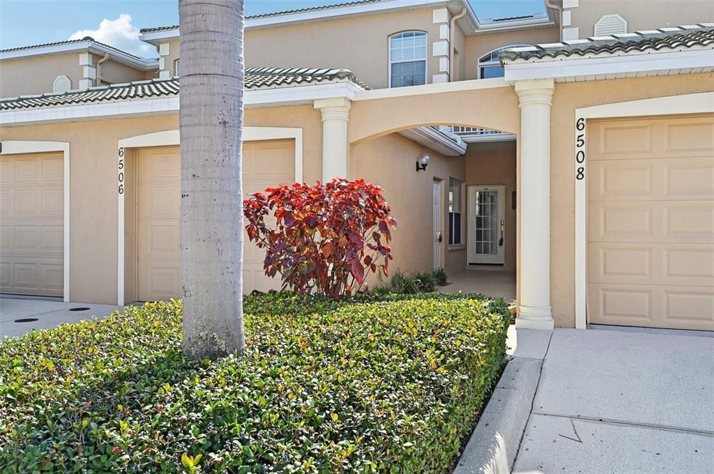 For Sale: $330,000 (3 beds, 2 baths, 1610 Square Feet)