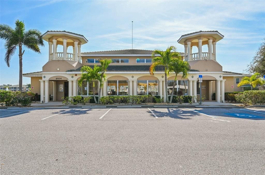 For Sale: $330,000 (3 beds, 2 baths, 1610 Square Feet)