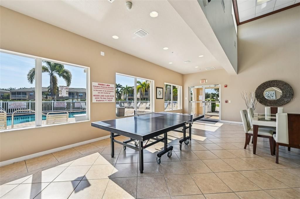 For Sale: $330,000 (3 beds, 2 baths, 1610 Square Feet)