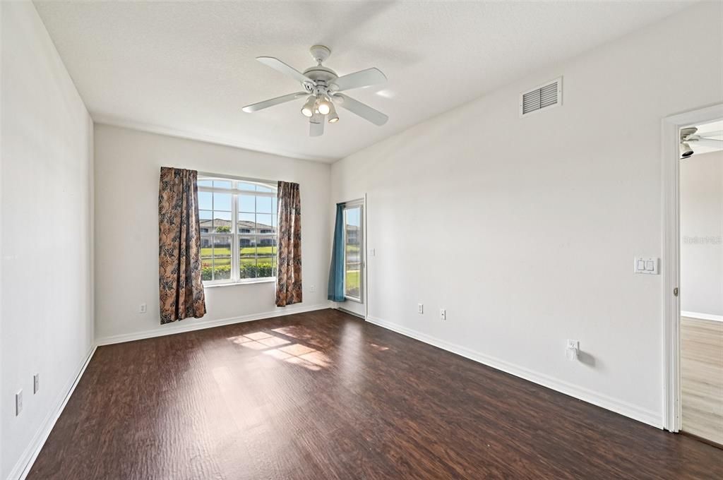 For Sale: $330,000 (3 beds, 2 baths, 1610 Square Feet)