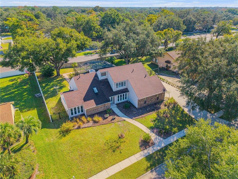 For Sale: $719,000 (4 beds, 3 baths, 2562 Square Feet)