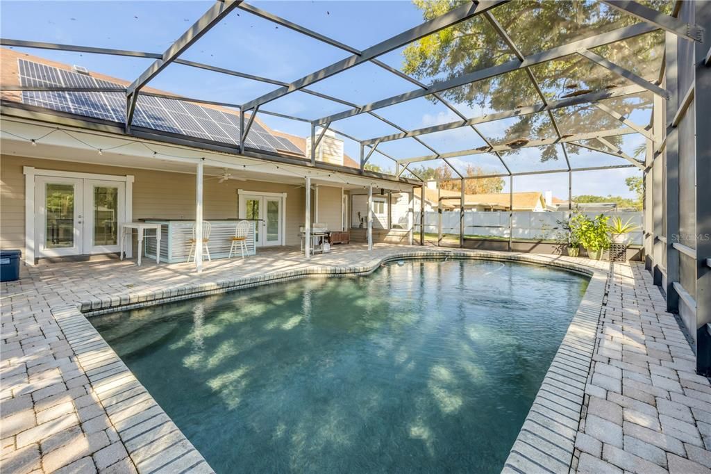 For Sale: $719,000 (4 beds, 3 baths, 2562 Square Feet)