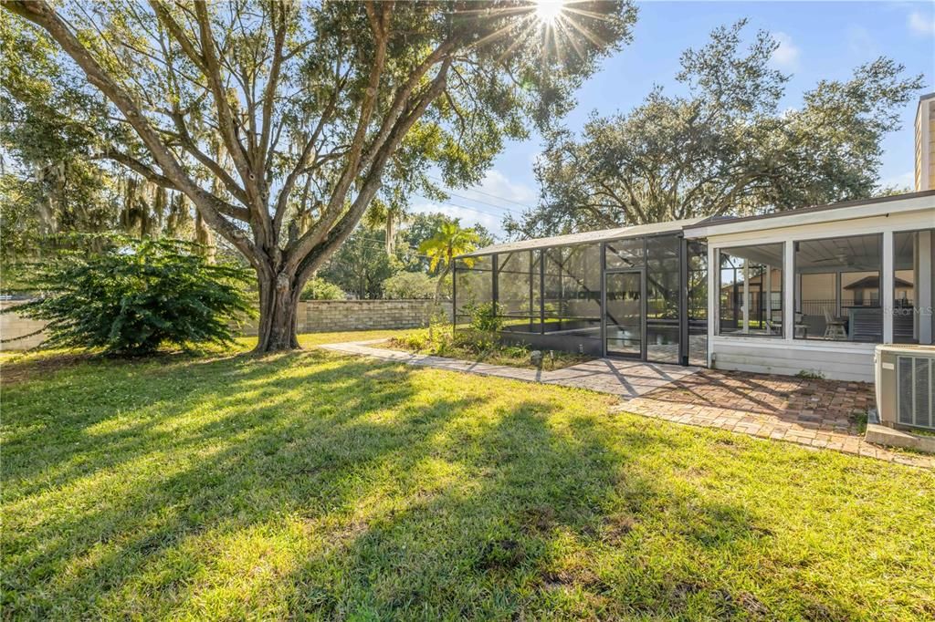 For Sale: $719,000 (4 beds, 3 baths, 2562 Square Feet)