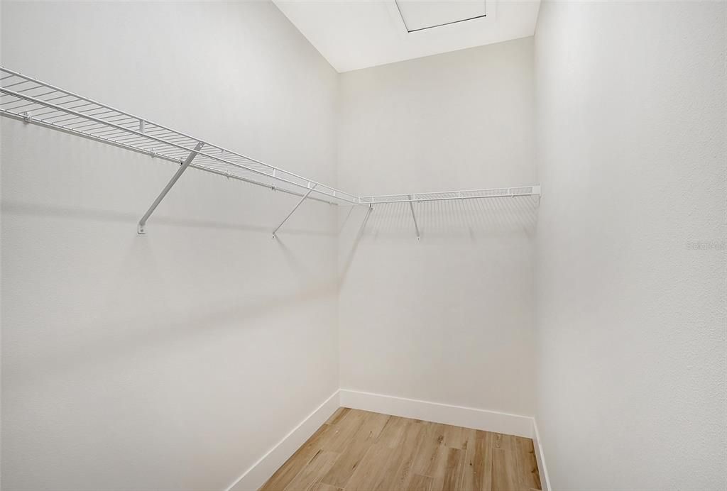 En Renta: $2,500 (3 camas, 2 baños, 1832 Pies cuadrados)